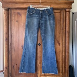 Premium Jean size 9 inseam 31” inches
